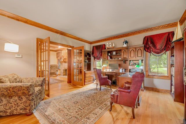 2820 Norman DRIVE, Brookfield, WI 53045