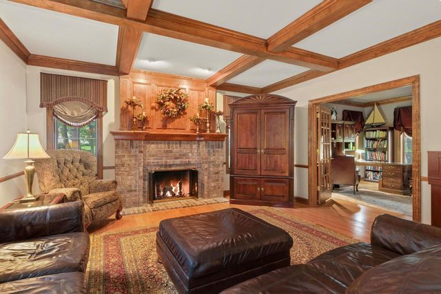 2820 Norman DRIVE, Brookfield, WI 53045