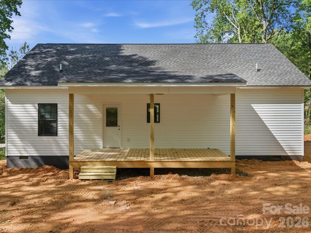 1416 Blackbird Drive, Clover, SC 29710