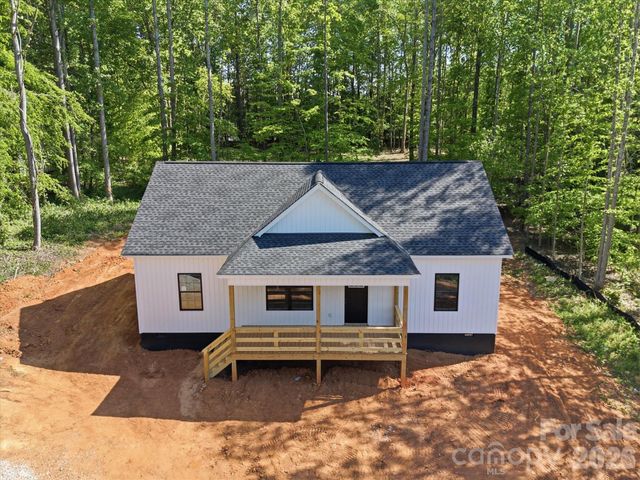 1416 Blackbird Drive, Clover, SC 29710