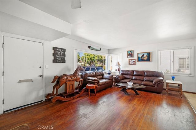 1021 Reed, San Diego, CA 92109