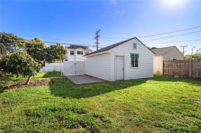 1021 Reed, San Diego, CA 92109