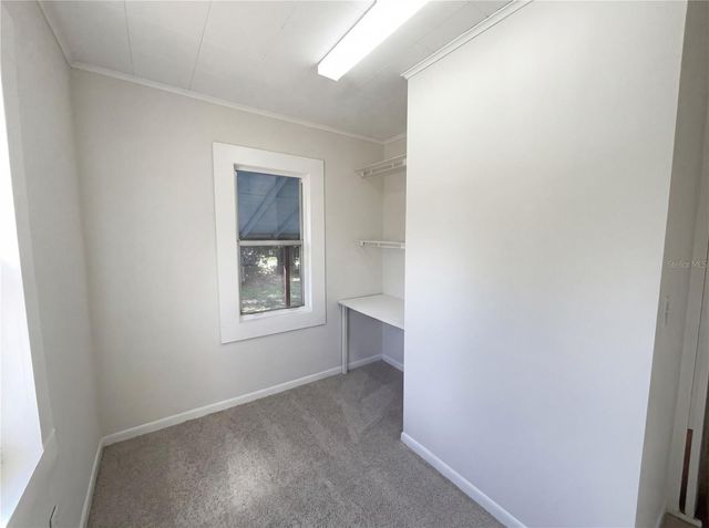 4607 E YUKON STREET, Tampa, FL 33617