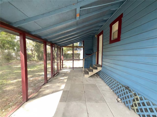 4607 E YUKON STREET, Tampa, FL 33617