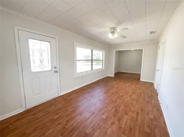 4607 E YUKON STREET, Tampa, FL 33617