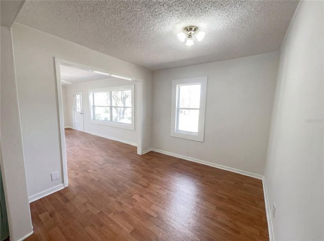 4607 E YUKON STREET, Tampa, FL 33617