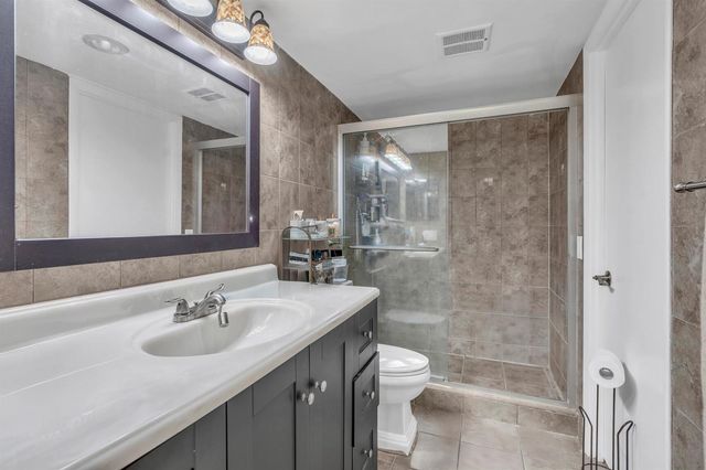 4166 Inverrary Drive 304, Lauderhill, FL 33319