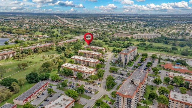 4166 Inverrary Drive 304, Lauderhill, FL 33319
