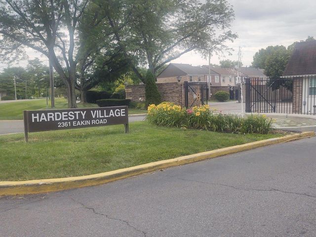 2312 Hardesty Court, H2, Columbus, OH 43204