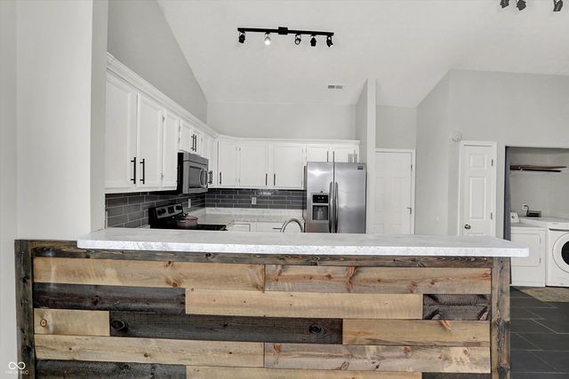 4625 Common Vista Circle, Indianapolis, IN 46220