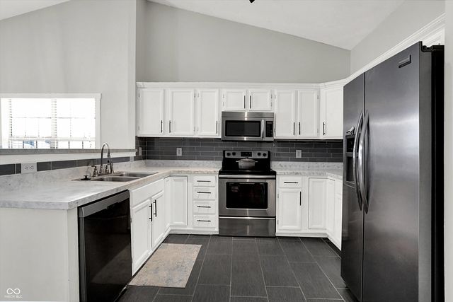 4625 Common Vista Circle, Indianapolis, IN 46220