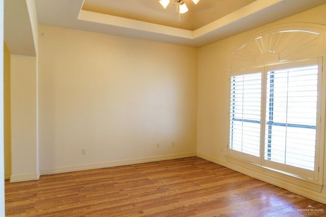 2702 Live Oak Street, Mission, TX 78574