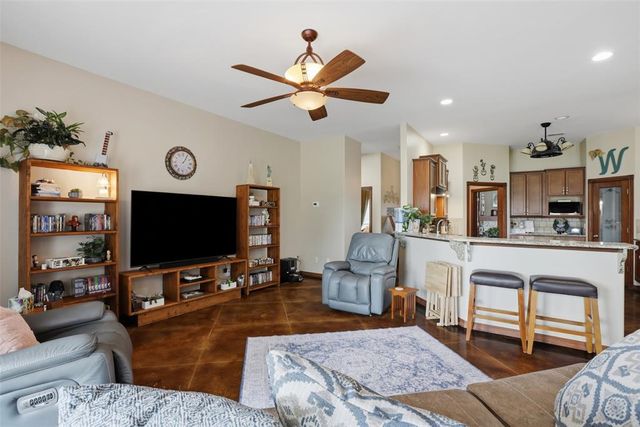 2220 County Road 1197, Tuttle, OK 73089