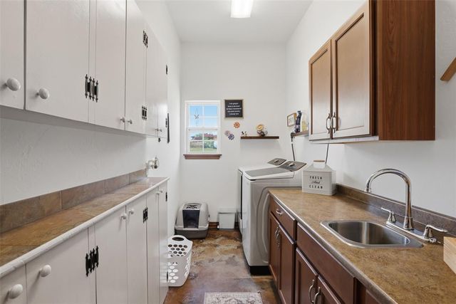 2220 County Road 1197, Tuttle, OK 73089