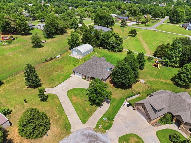 2220 County Road 1197, Tuttle, OK 73089