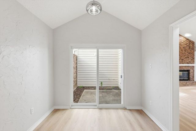 4904 Courtside Drive, Irving, TX 75038