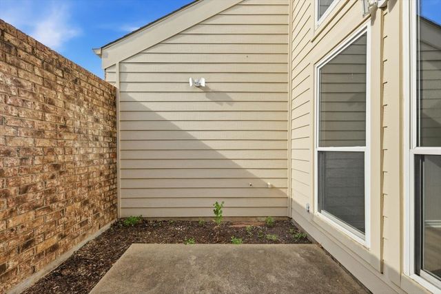 4904 Courtside Drive, Irving, TX 75038