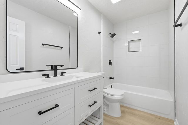 4904 Courtside Drive, Irving, TX 75038
