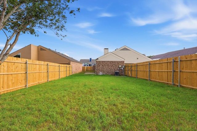 4904 Courtside Drive, Irving, TX 75038