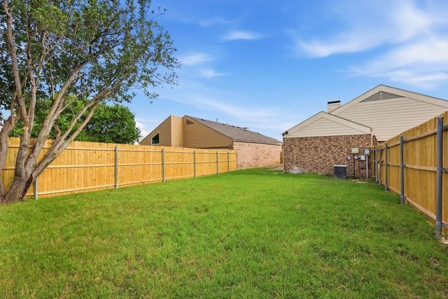 4904 Courtside Drive, Irving, TX 75038