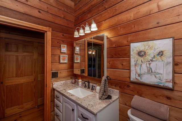 2472 H Road, Grand Junction, CO 81505