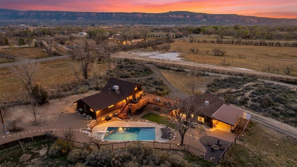 2472 H Road, Grand Junction, CO 81505