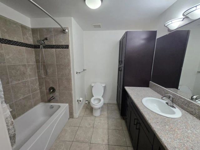 8233 Station Village Lane 2211, San Diego, CA 92108