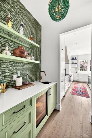 715 Amberidge Trail, Sandy Springs, GA 30328