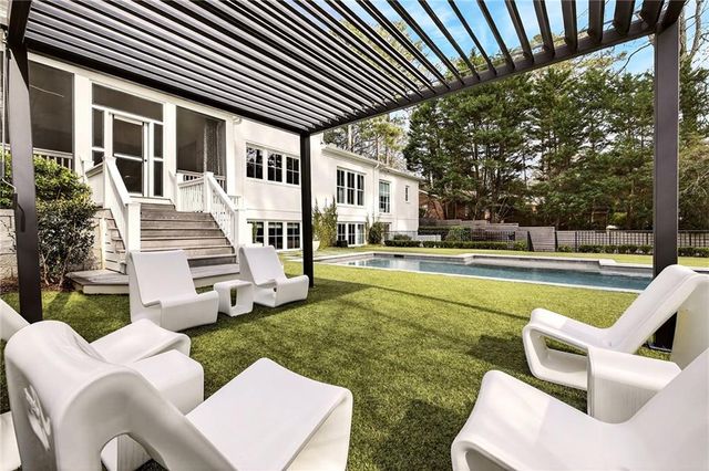 715 Amberidge Trail, Sandy Springs, GA 30328