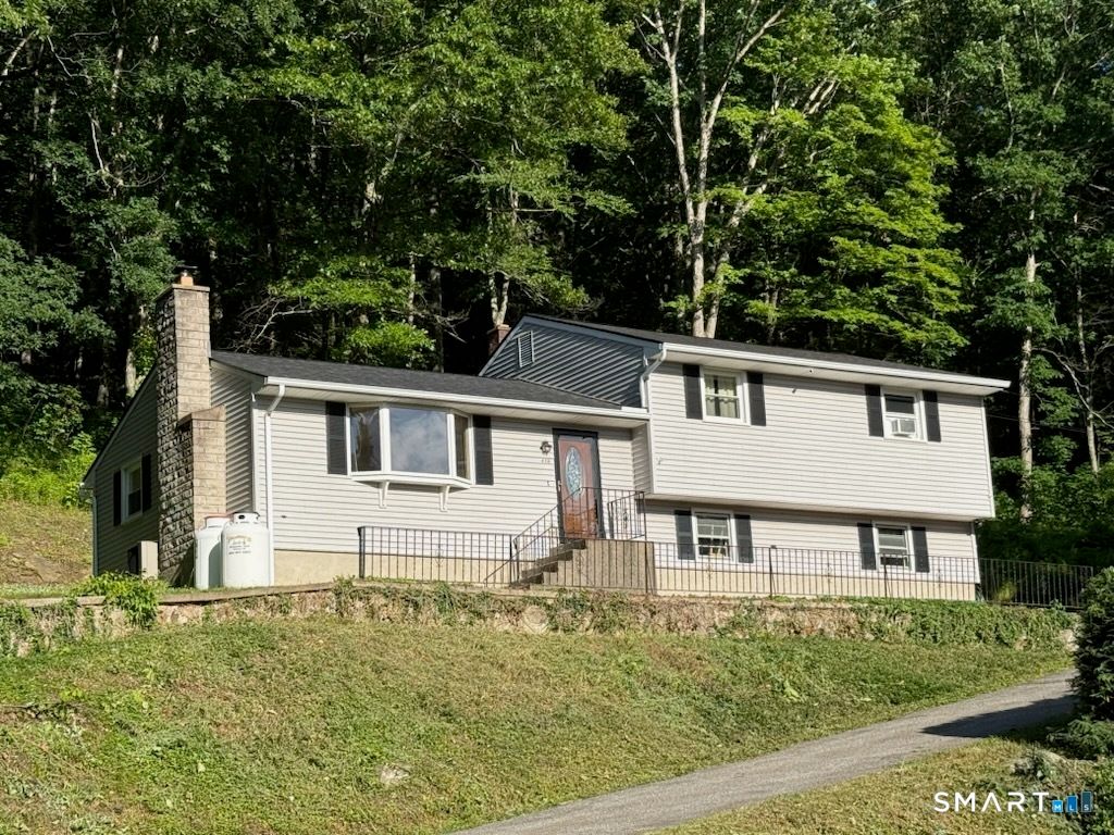 438 Hill Road, Thomaston, CT 06787