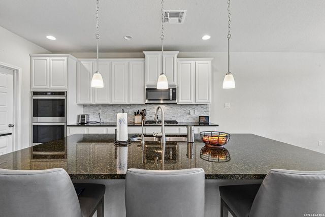 29734 WACKFORD RDG, Fair Oaks Ranch, TX 78015