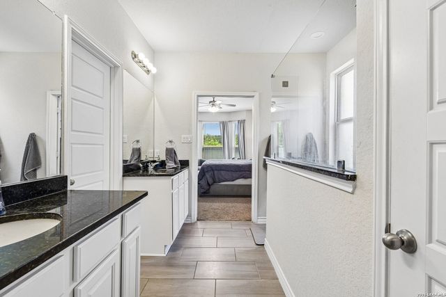 29734 WACKFORD RDG, Fair Oaks Ranch, TX 78015