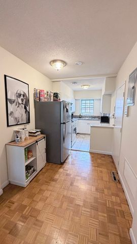 6 Lake Shore Ter 1, Boston, MA 02135
