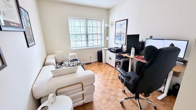 6 Lake Shore Ter 1, Boston, MA 02135