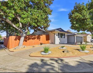 32252 Coronation dr, Union City, CA 94587