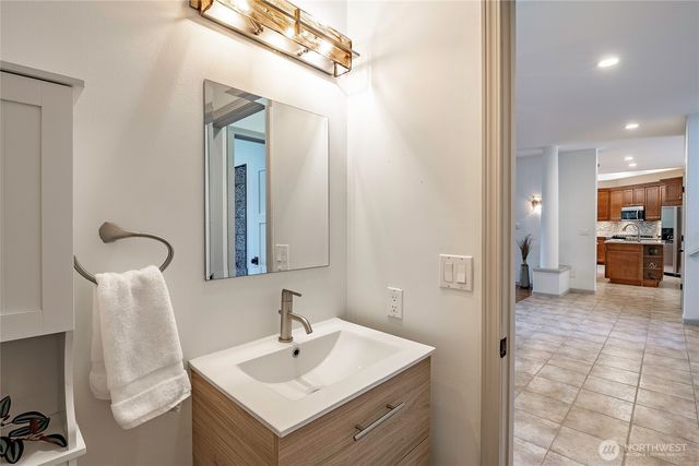 8975 Snowy Owl Lane, Blaine, WA 98230