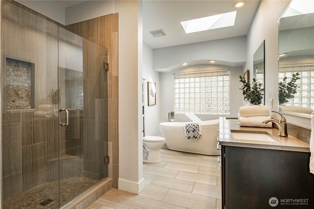 8975 Snowy Owl Lane, Blaine, WA 98230