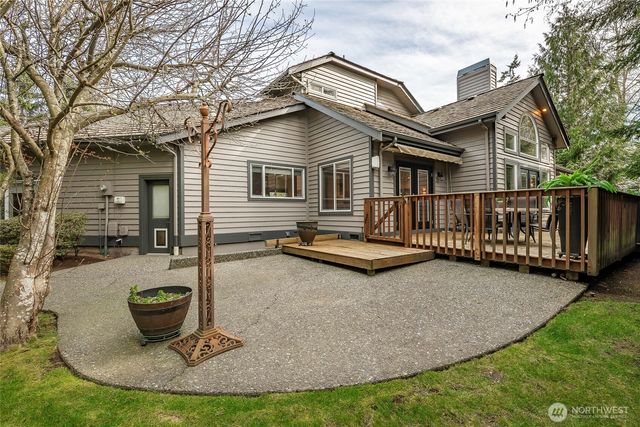 8975 Snowy Owl Lane, Blaine, WA 98230