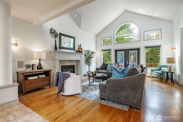 8975 Snowy Owl Lane, Blaine, WA 98230