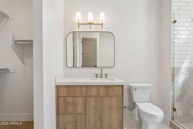 4206 E WHITTON Avenue, Phoenix, AZ 85018