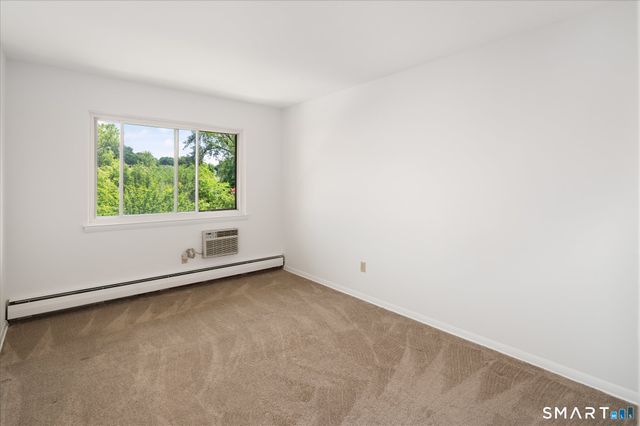 154 Cold Spring Road 23, Stamford, CT 06905