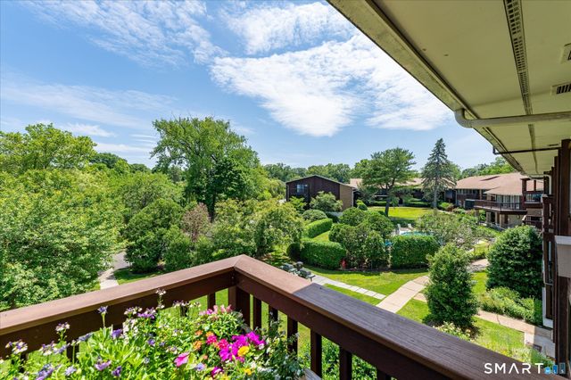 154 Cold Spring Road 23, Stamford, CT 06905