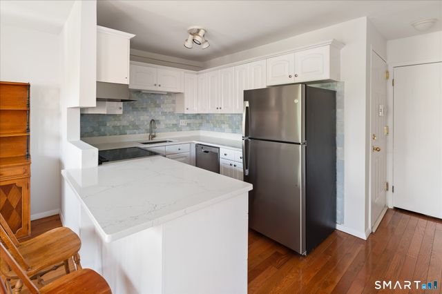 154 Cold Spring Road 23, Stamford, CT 06905