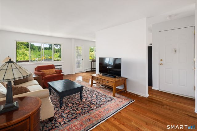 154 Cold Spring Road 23, Stamford, CT 06905