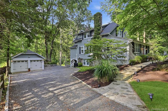 131 Douglas Road, Chappaqua, NY 10514