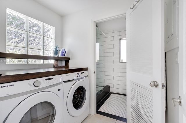 617 SW 5th Ave, Fort Lauderdale, FL 33315