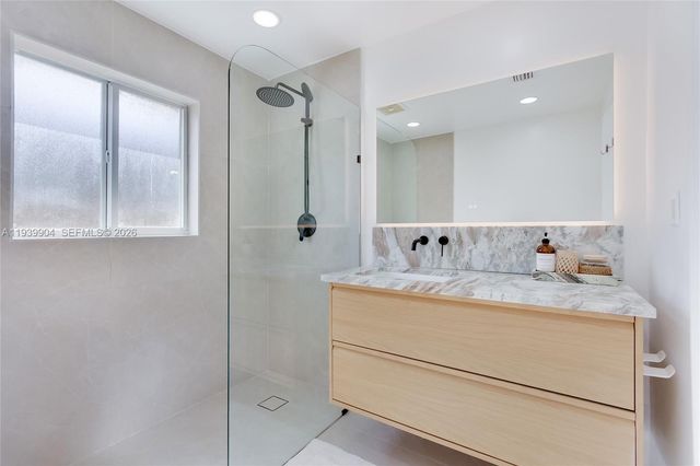 617 SW 5th Ave, Fort Lauderdale, FL 33315