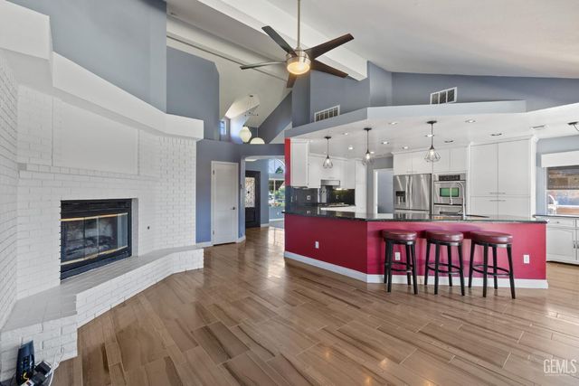 14609 Orchard Crest Avenue, Bakersfield, CA 93314