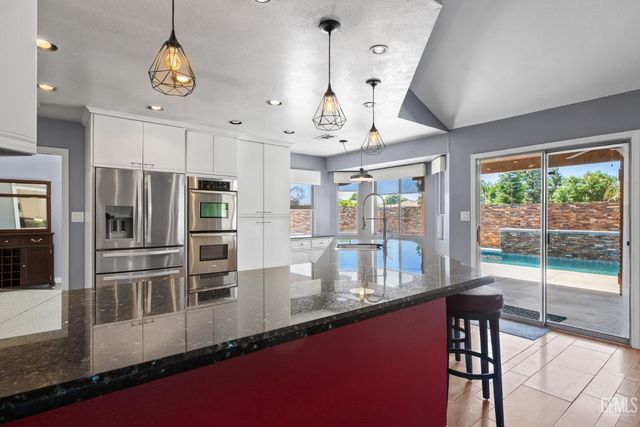 14609 Orchard Crest Avenue, Bakersfield, CA 93314