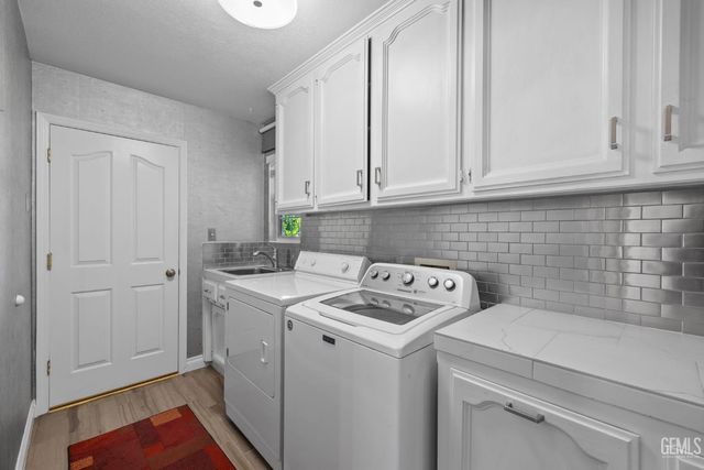 14609 Orchard Crest Avenue, Bakersfield, CA 93314